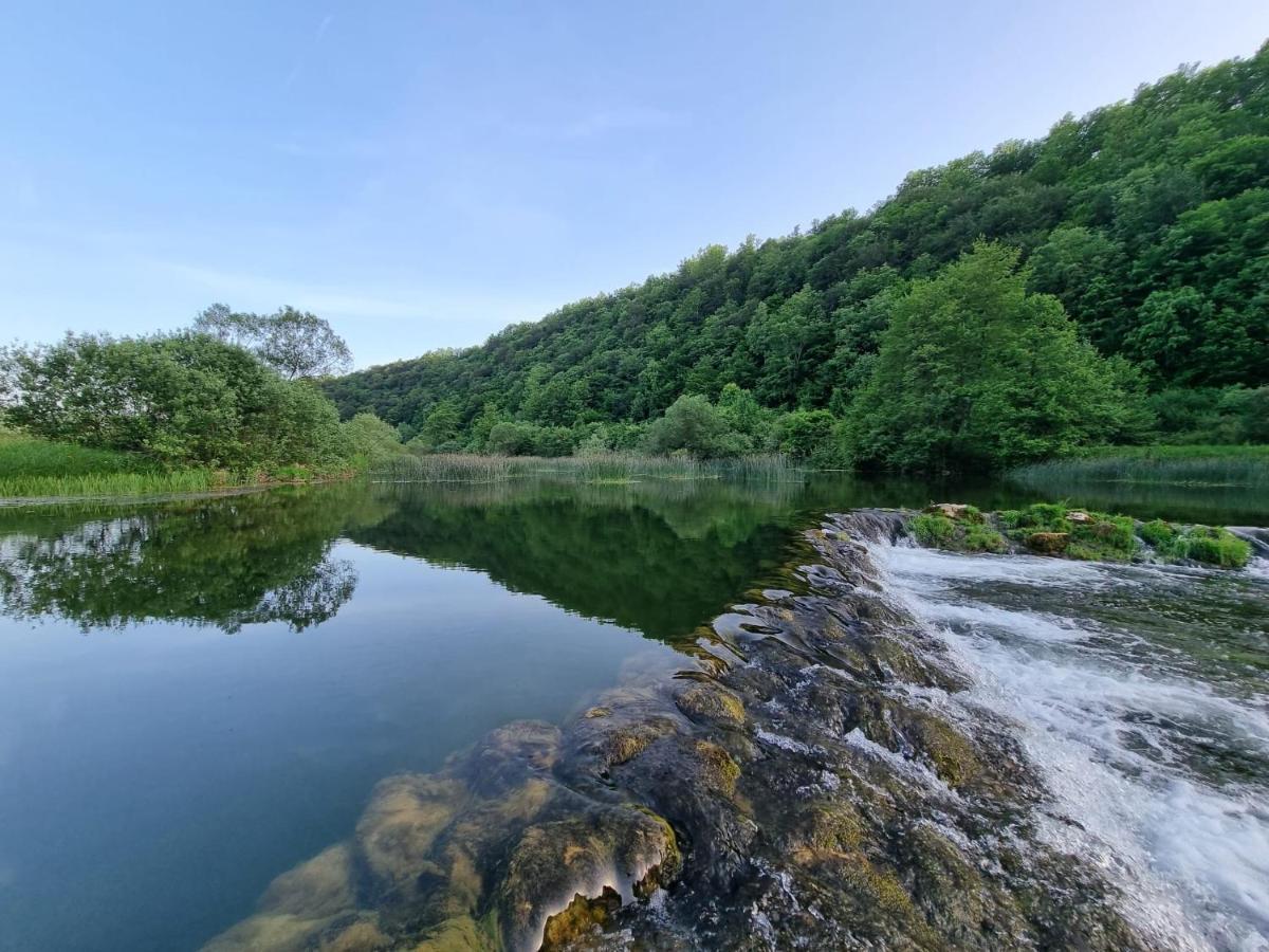 Гостьовий будинок Ruralna Kuca Za Odmor Kablarovo Brdo Krnjak Екстер'єр фото